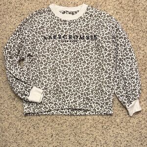 Abercrombie & Fitch Leopard Print Sweatshirt
